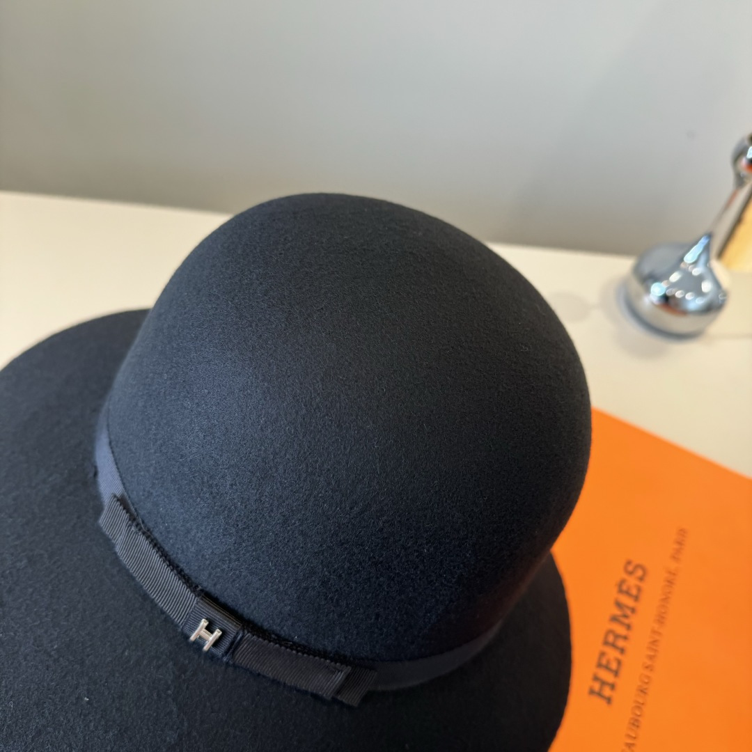 Hermes Bucket Hat