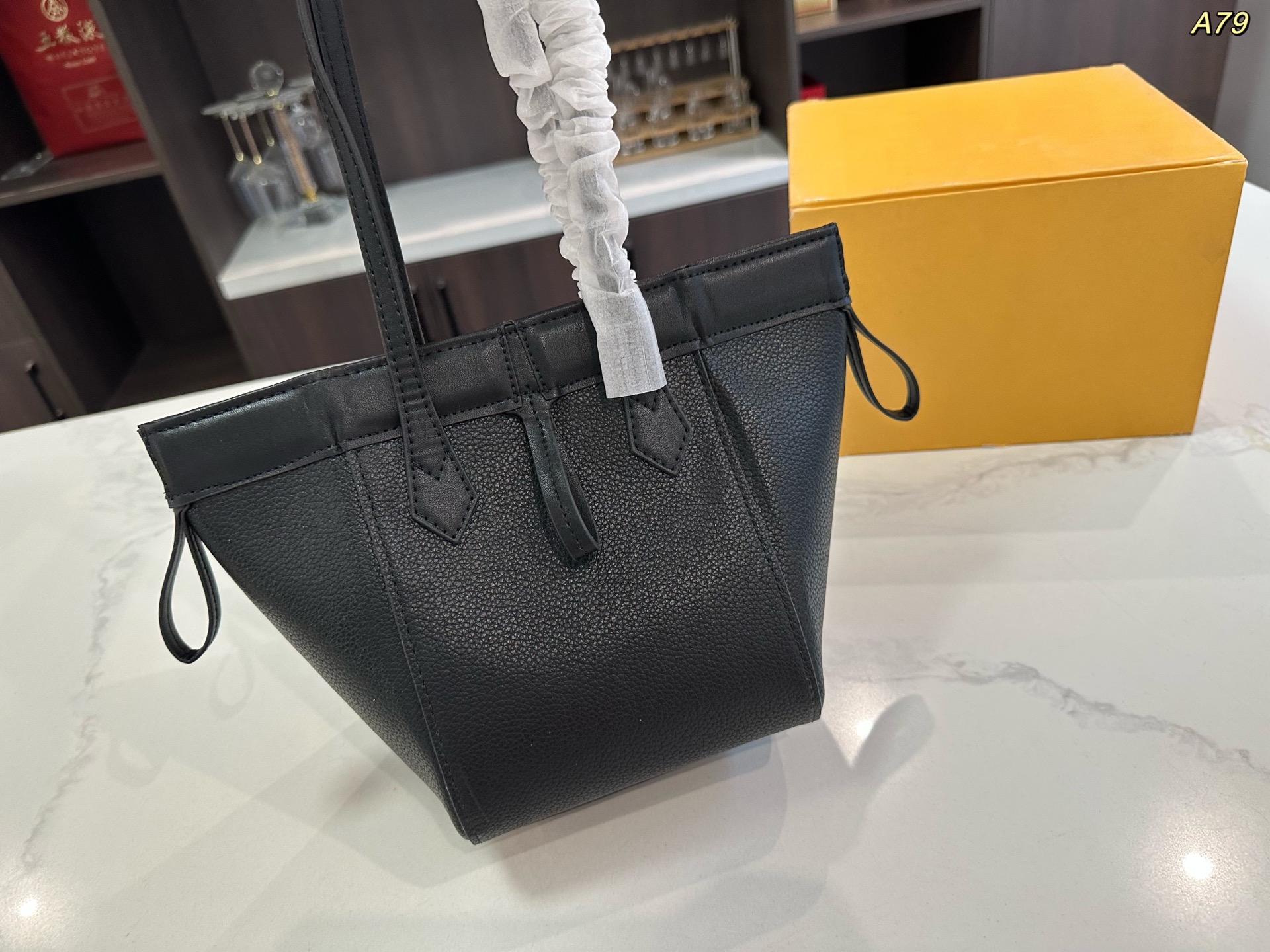 Fendi tote Bag