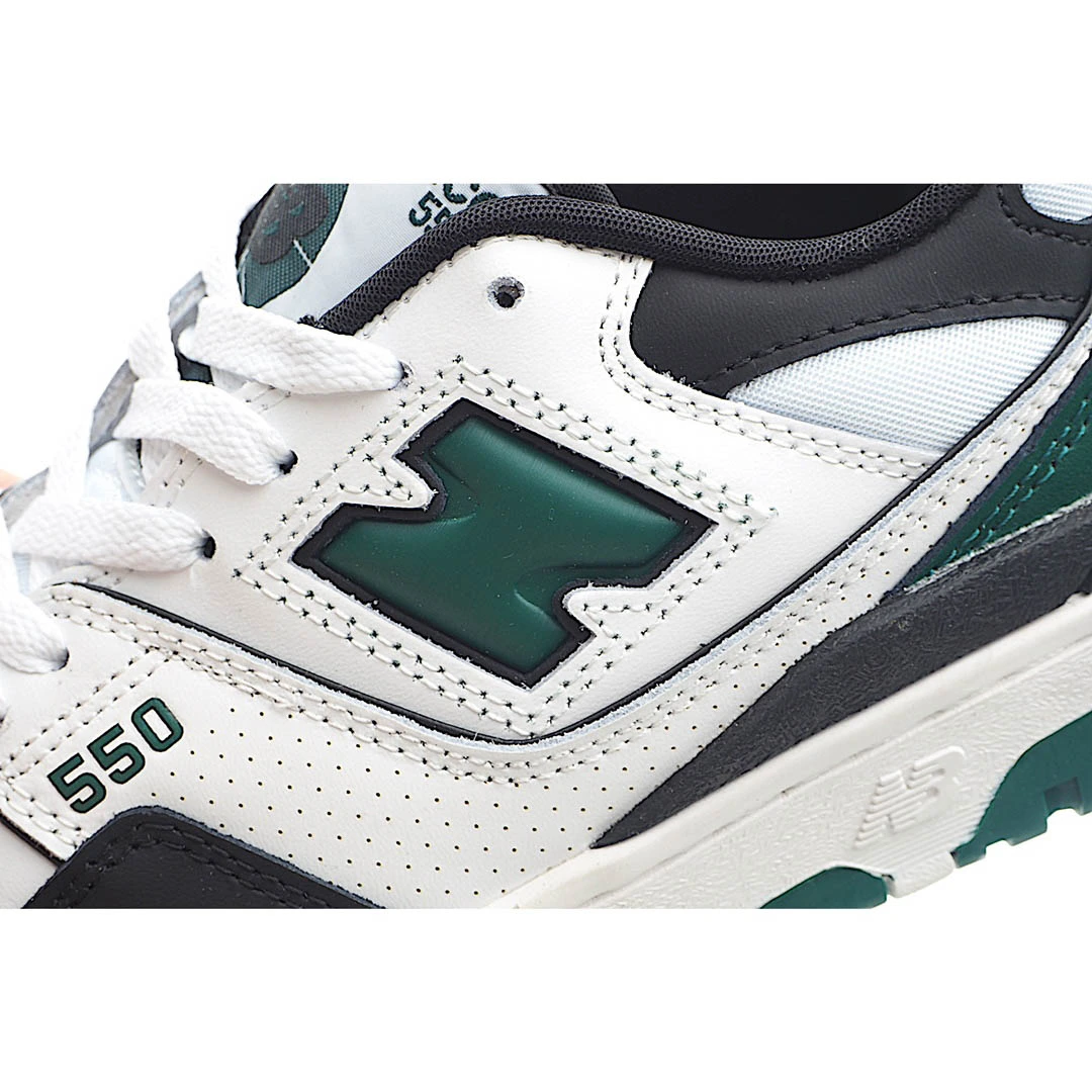 New Balance Low Top Casual Basketball Shoes