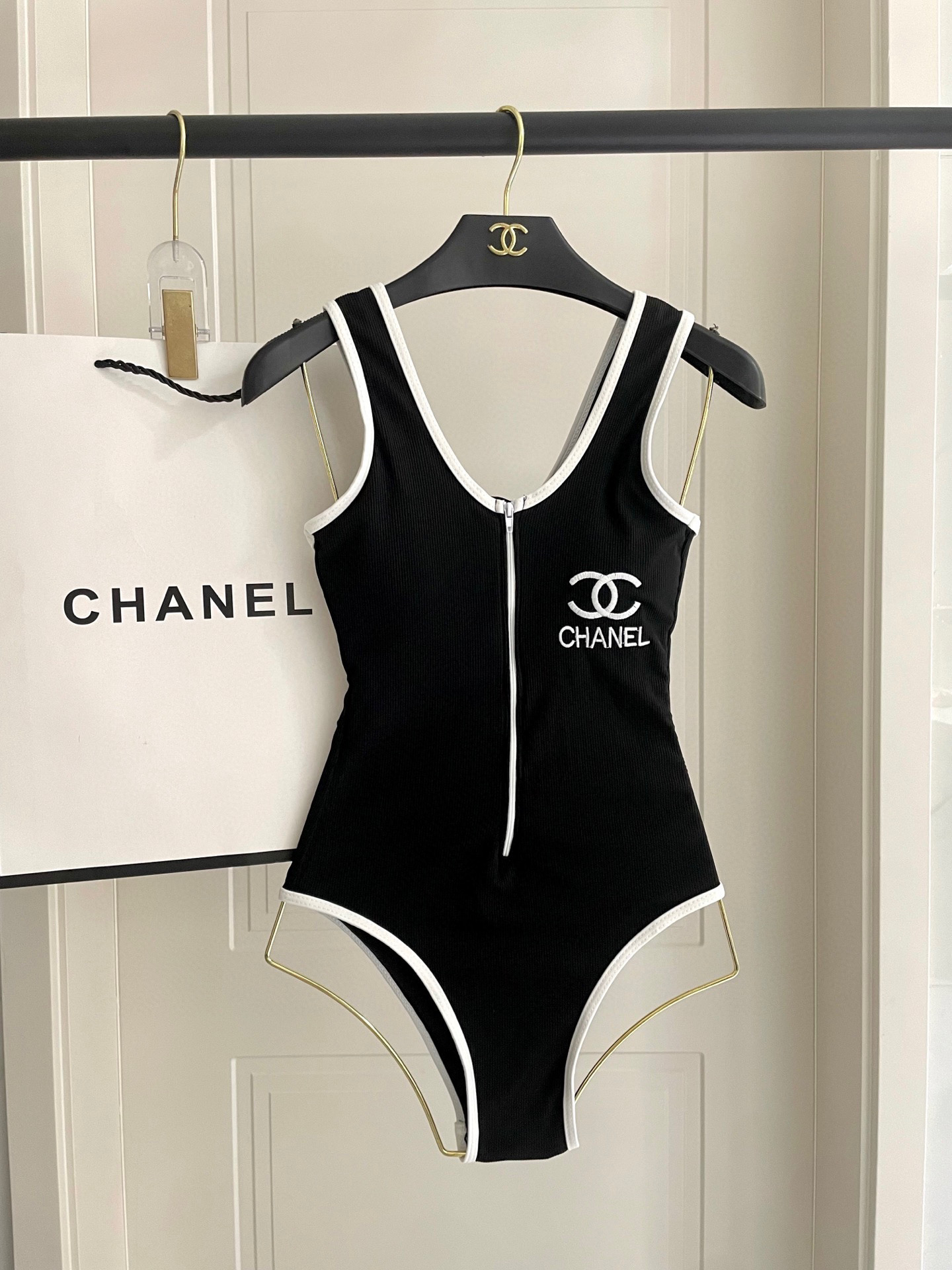 Chanel One-piece Swimsuit With Chest Padded