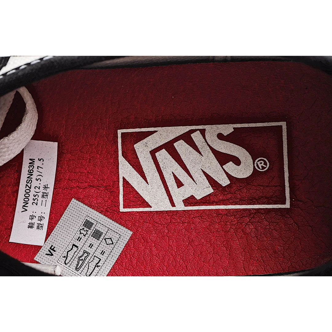 Vans Authentic Low-Top Sneakers