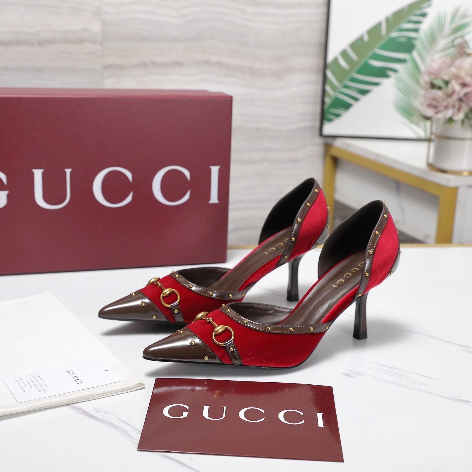 Gucci Women Savoy Sandal