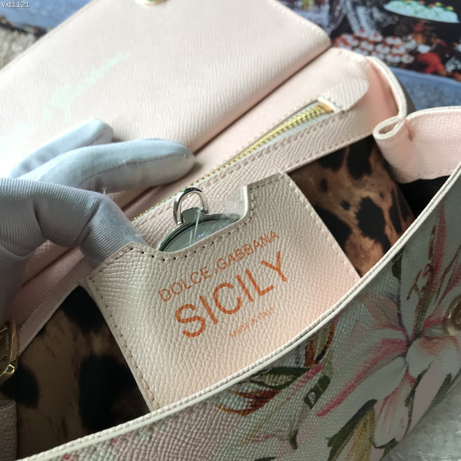 Dolce & Gabbana Sicily Handle Bag