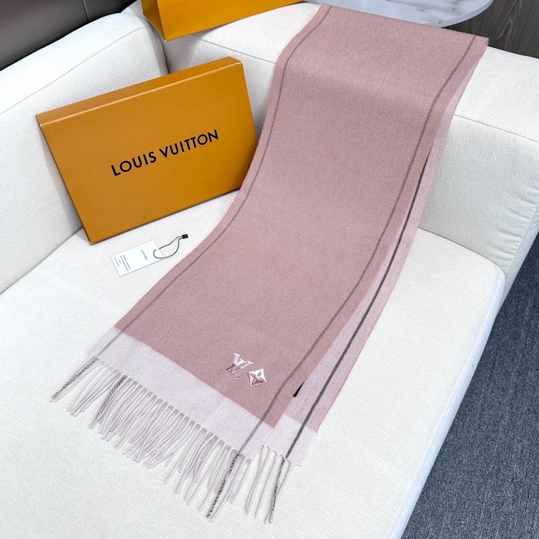 Louis Vuitton Scarves