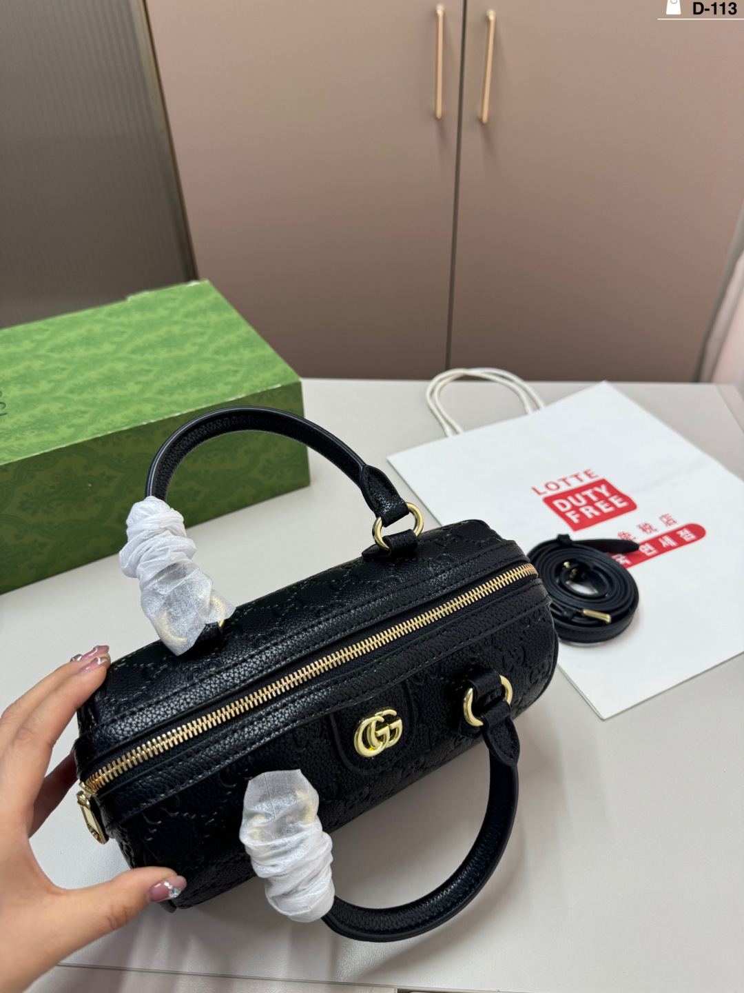 Gucci Boston