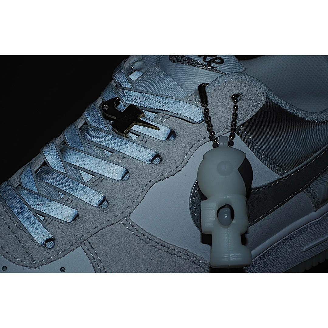 Nike Air Force 1 &ldquo;Space Silver&rdquo;