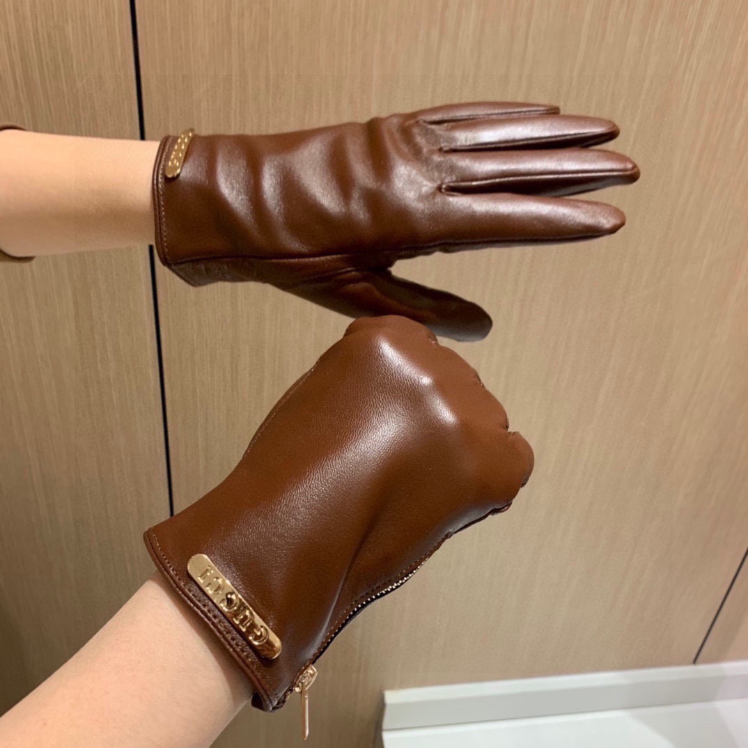 Gucci Gloves