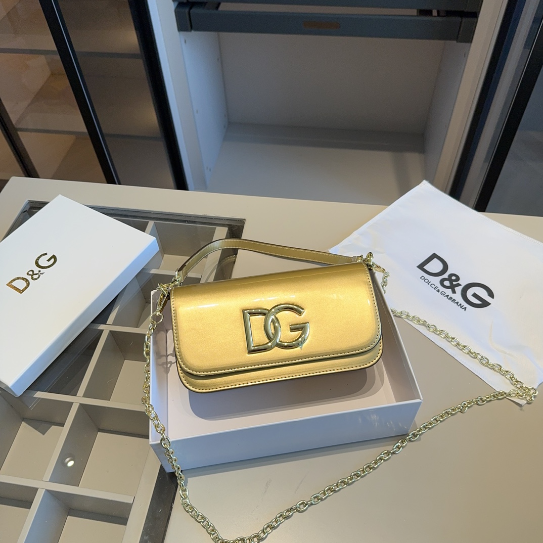 Dolce & Gabbana Handle Bag