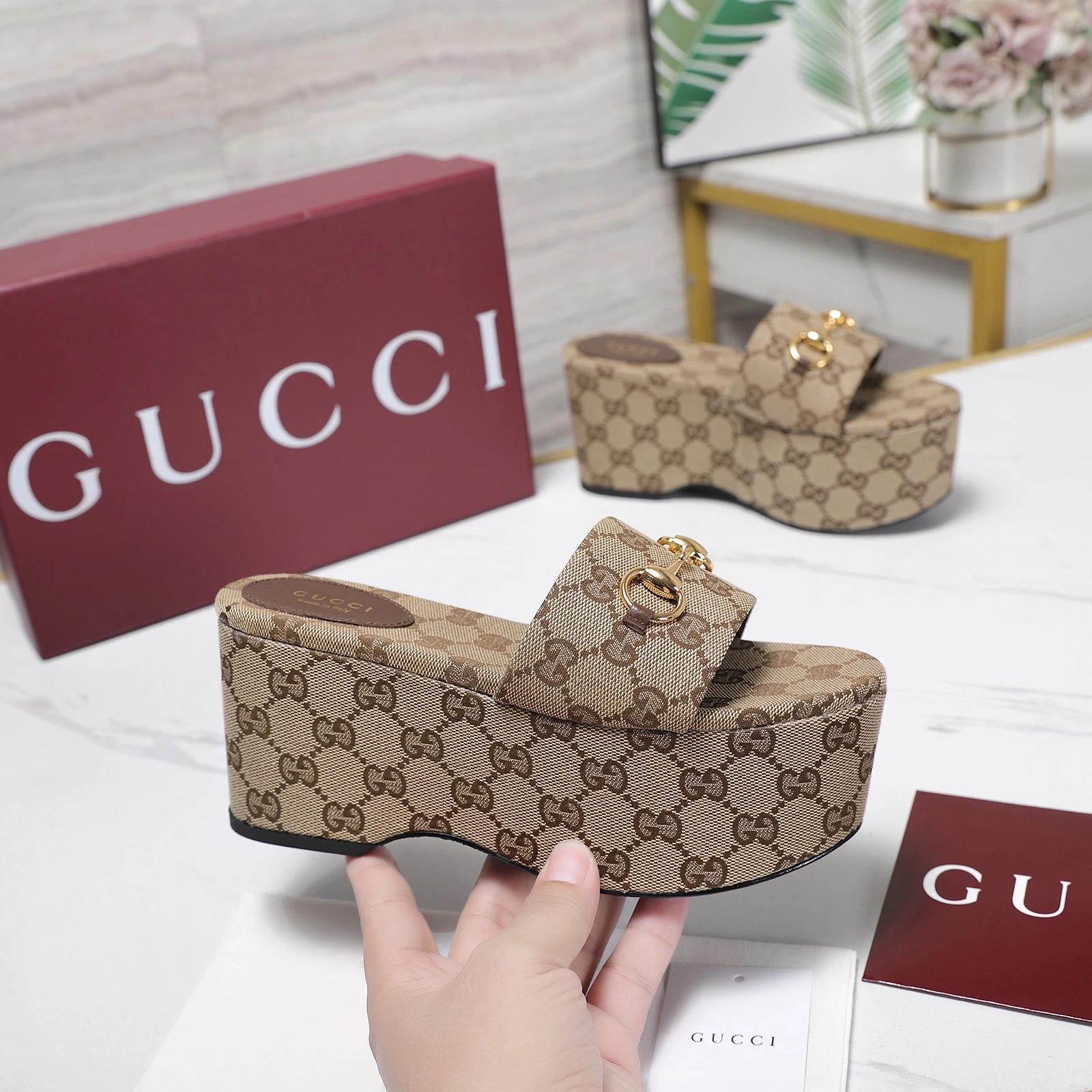 Gucci Slope Water Table Slippers