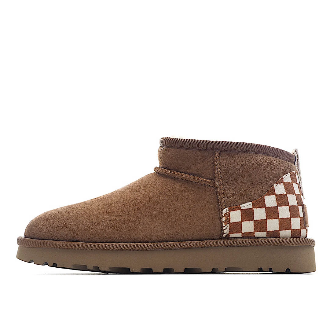 UGG Classic Mini series snow boots