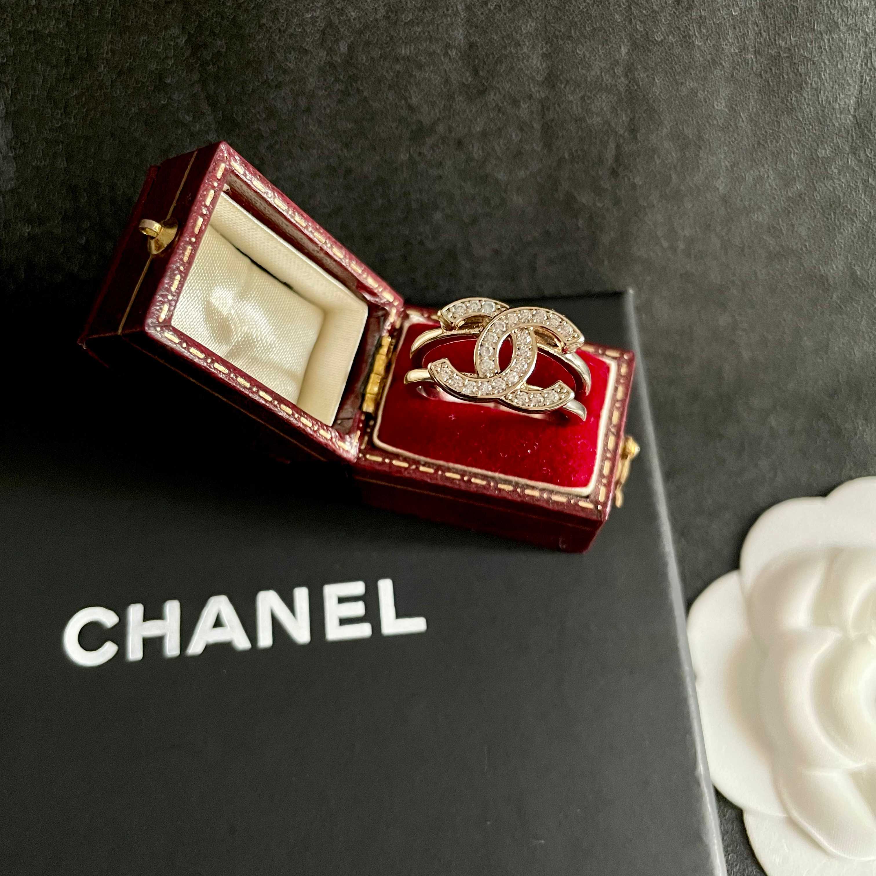 Chanel Ring
