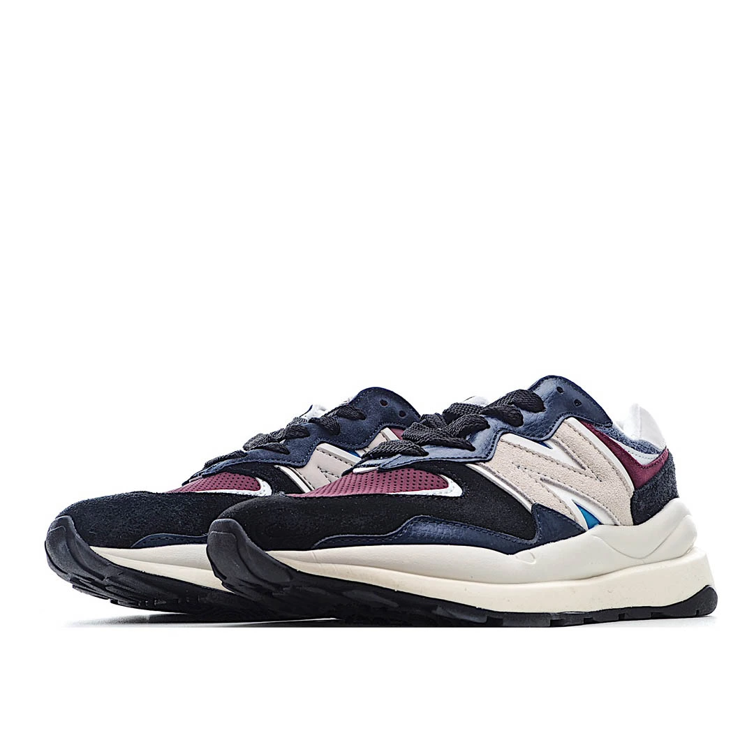 New Balance Casual Sneakers
