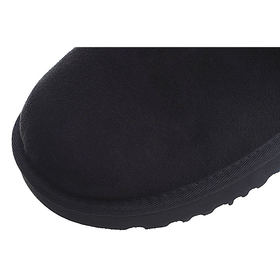 UGG Classic Mini series snow boots