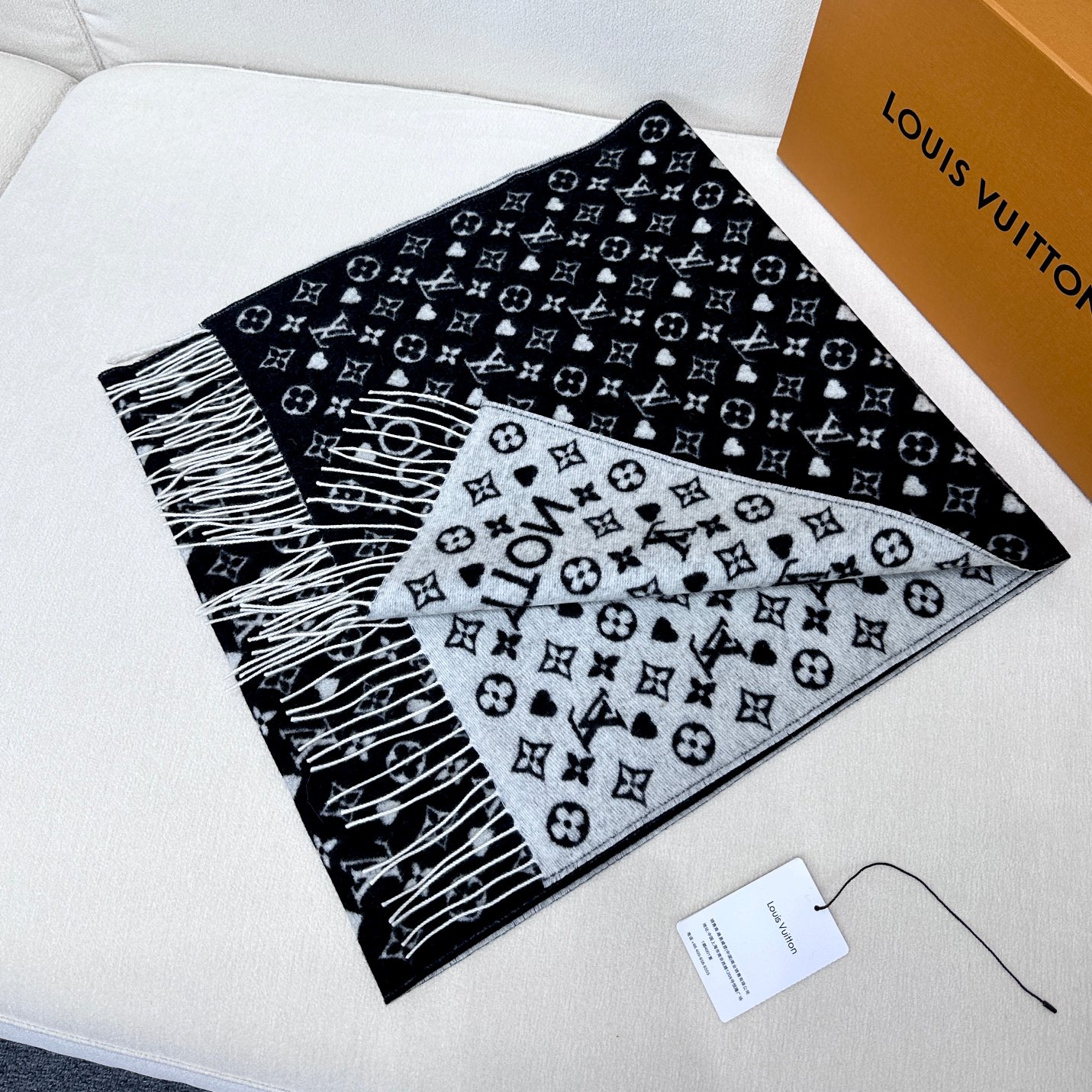 Louis Vuitton Cashmere Scarf
