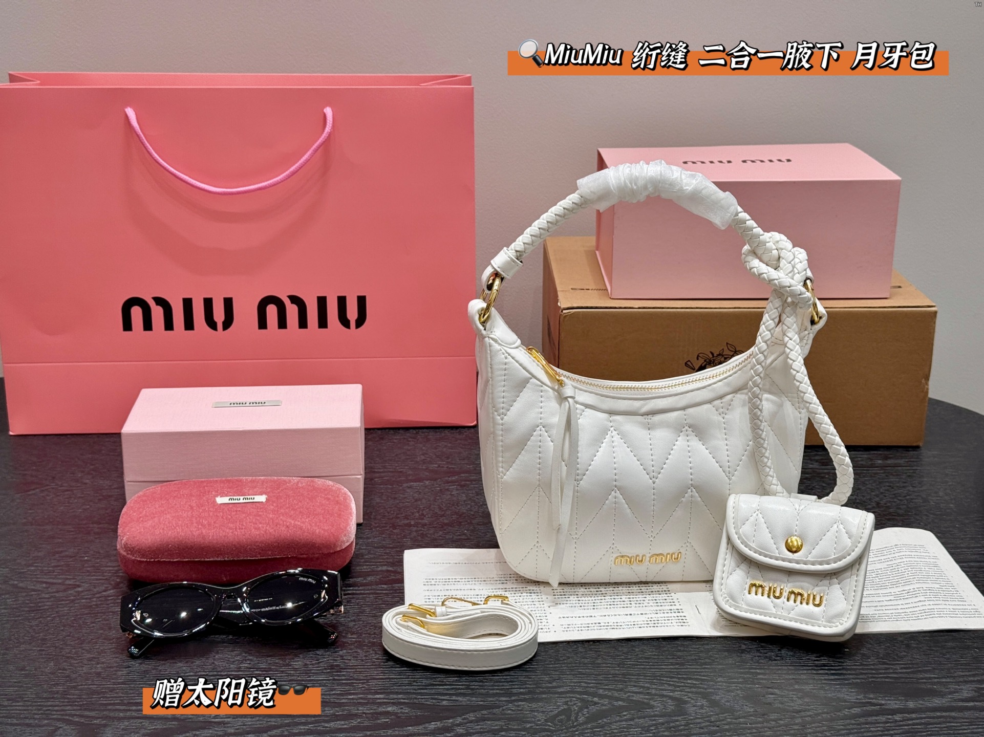 Miumiu Hobo Bag