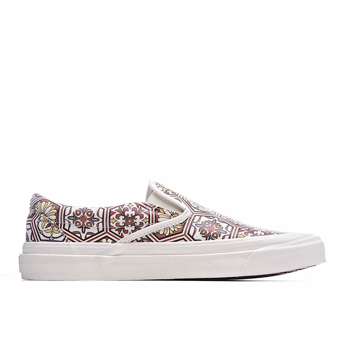 KITH x Vans Vault OG Classic Slip-On LXTrue White