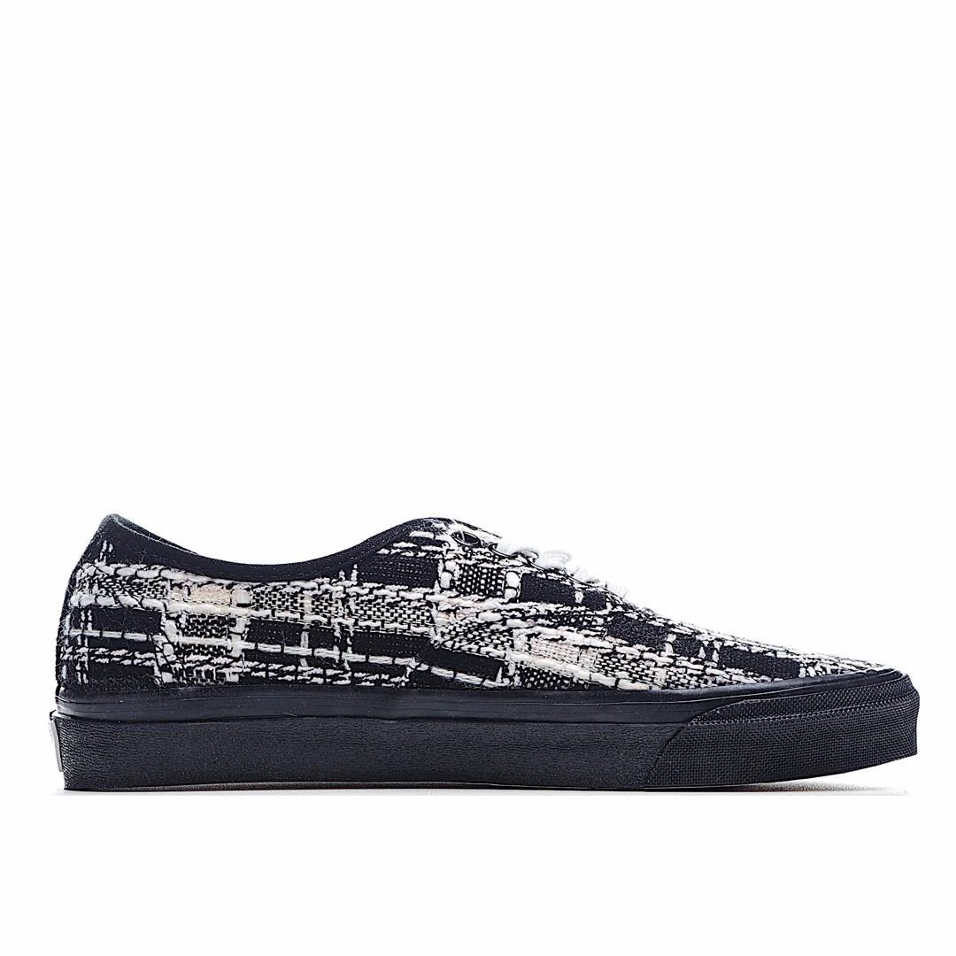 Vans Authentic Low-Top Sneakers
