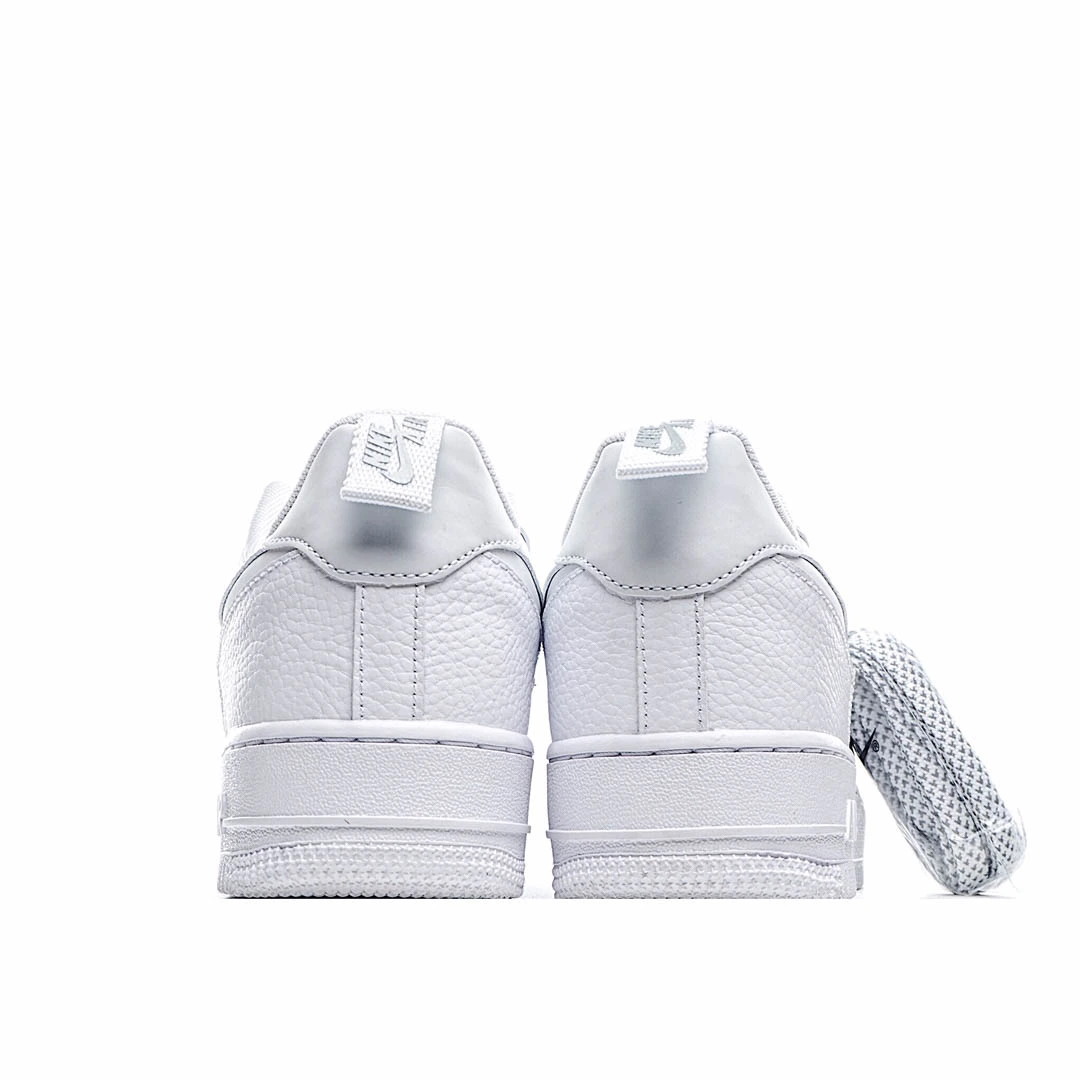 Nike AIR FORCE 1 IN-CUT REFLECTIVE SWOOSHES ON THE 3M