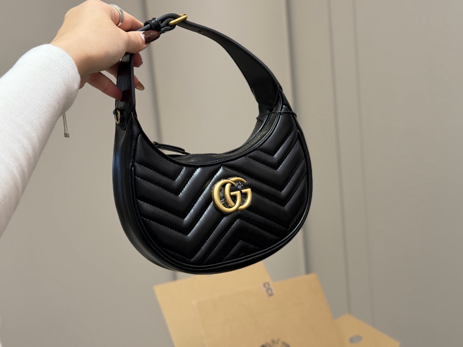 Gucci Marmont Loop Bag