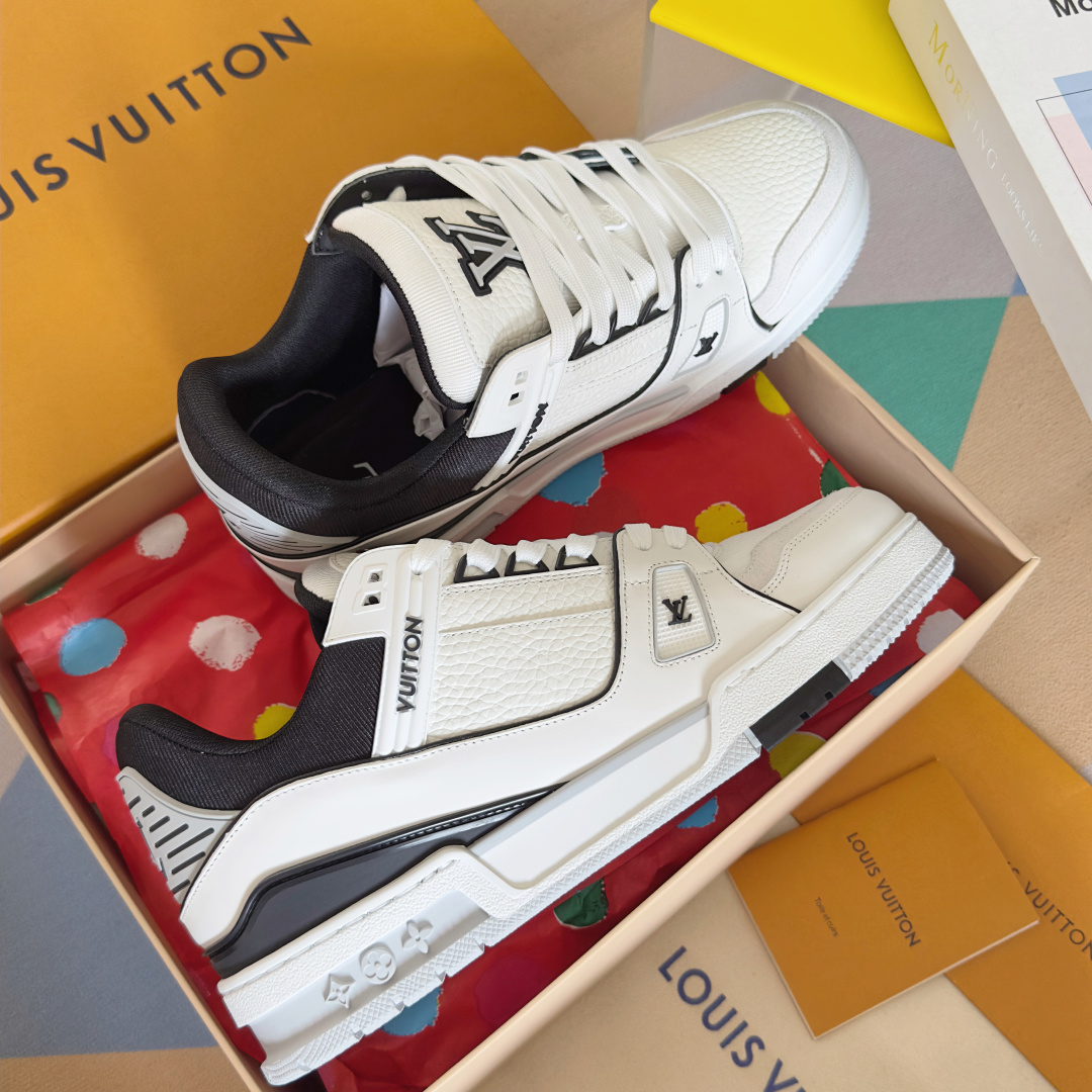 Louis Vuitton Trainer shoe