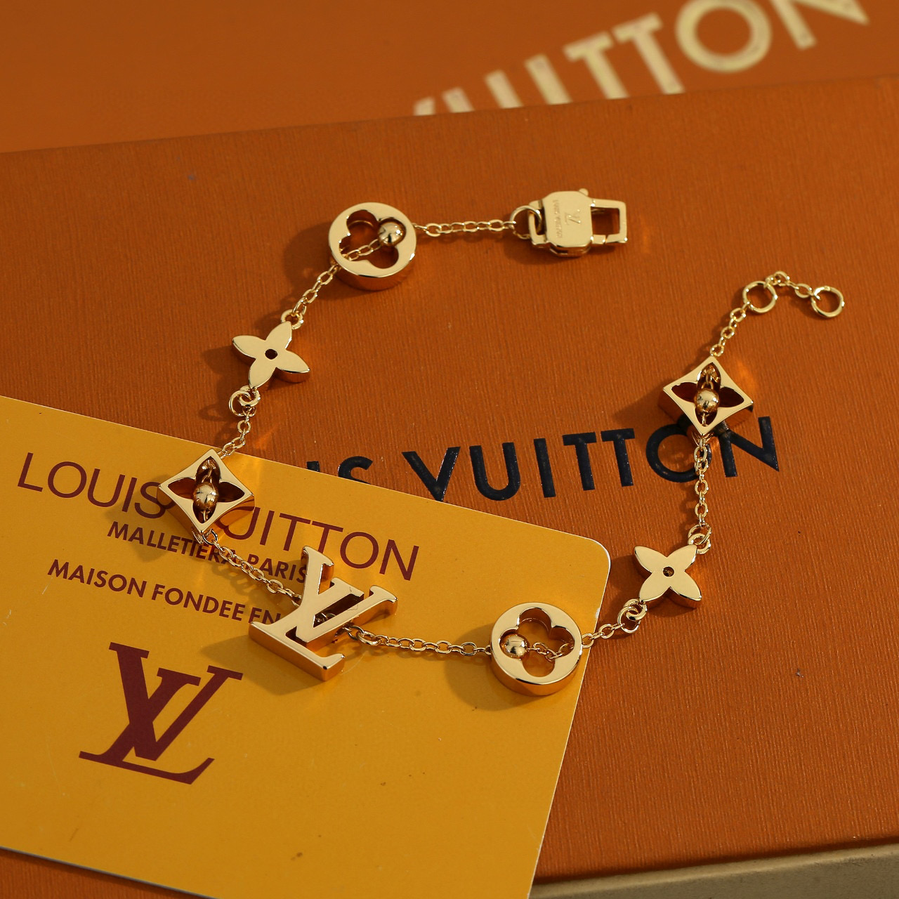 LV Bracelet
