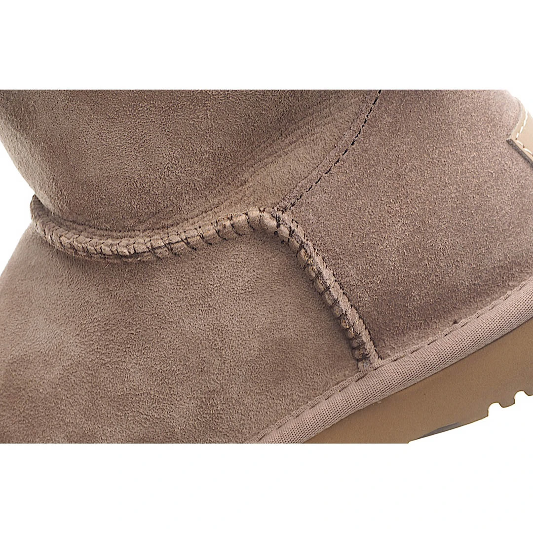 UGG Classic Mini series snow boots