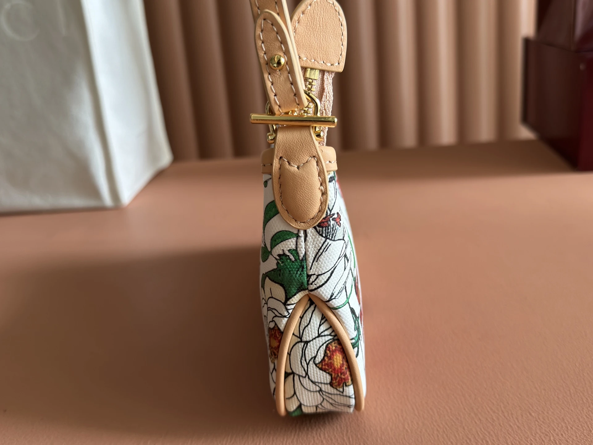 Gucci Floral Loop Bag