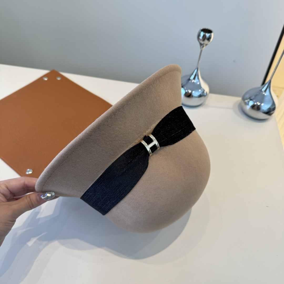 Hermes Bucket Hat