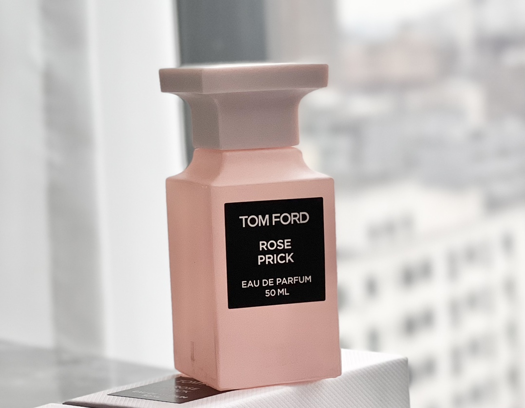 TOM FORD- Rose prick