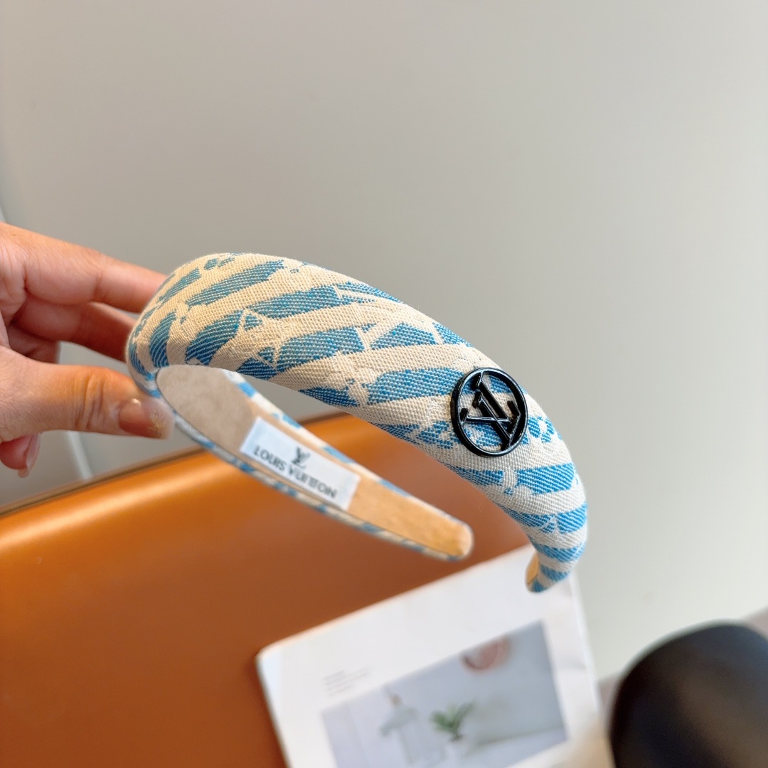 Louis Vuitton hair band