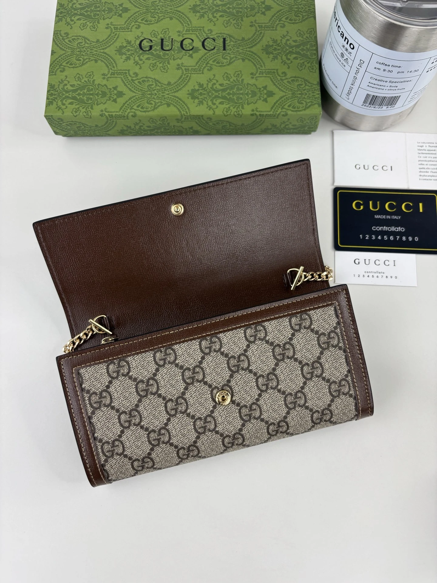 GG Supreme Wallet-style Crossbody Bag