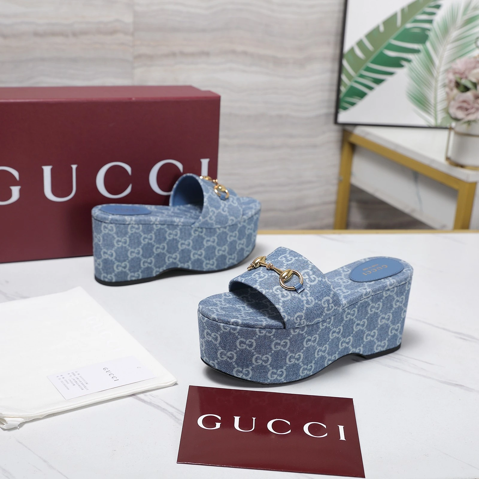Gucci Slope Water Table Slippers