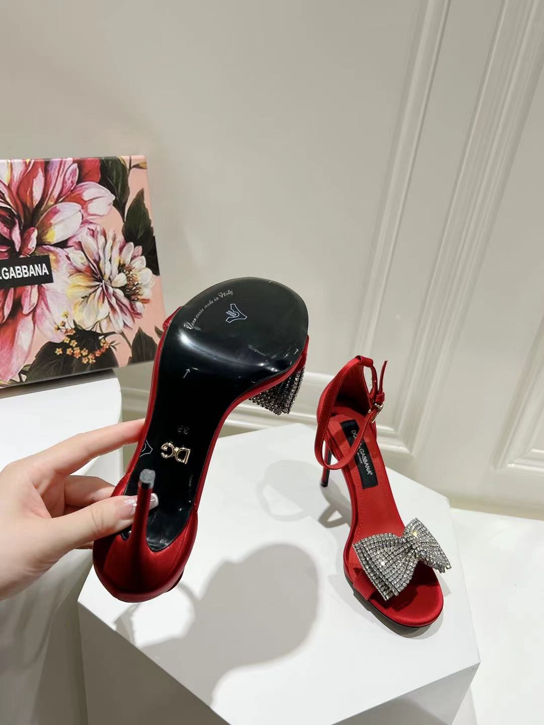 Dolce & Gabbana 25S High Heel Sandals