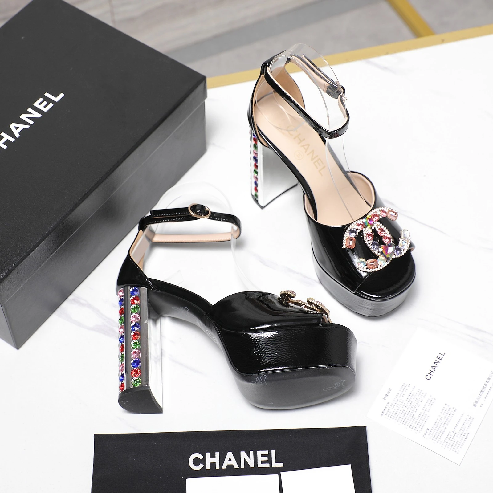 CHANEL Classic Diamond Heel+Double C Diamond Button Sandals