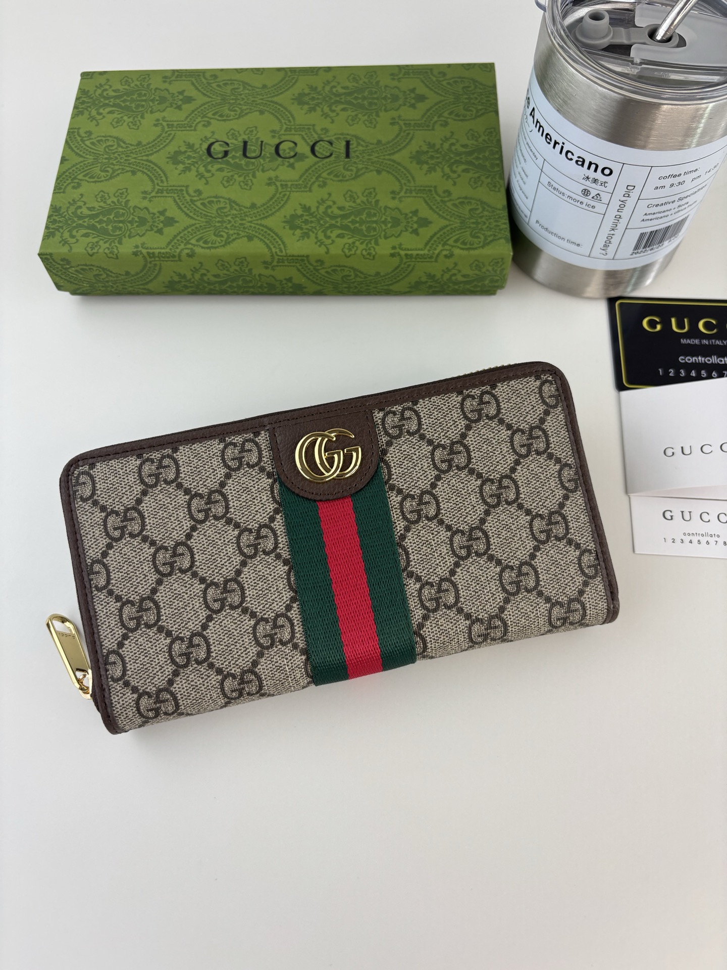 GG Supreme Zipper Wallet