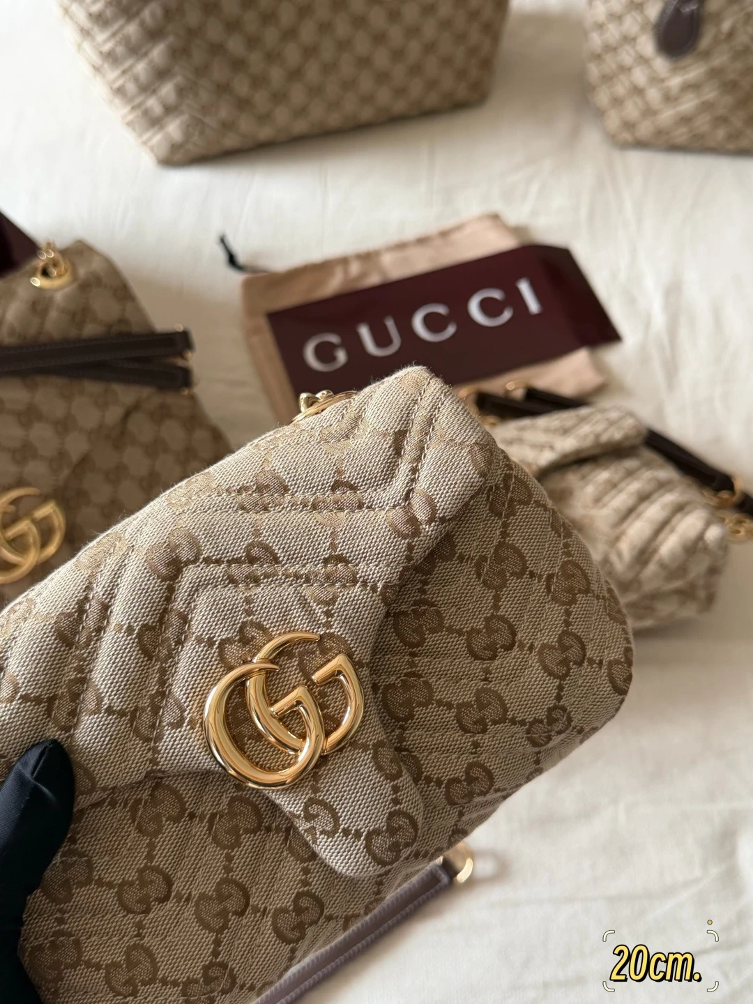 GG Marmont Mini Shoulder Bag