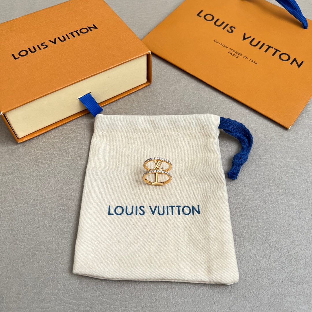 LV Ring
