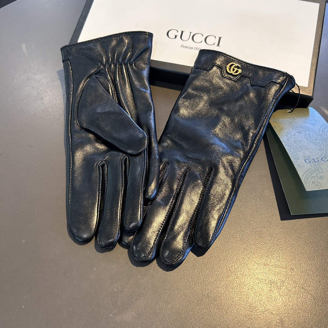Gucci Gloves