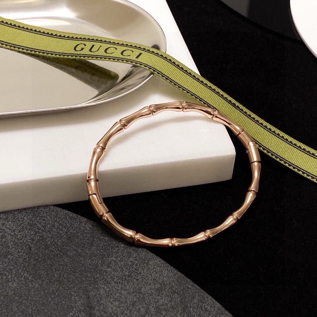 Gucci bracelet