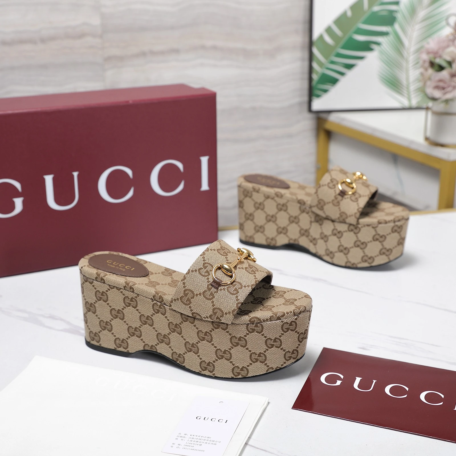 Gucci Slope Water Table Slippers