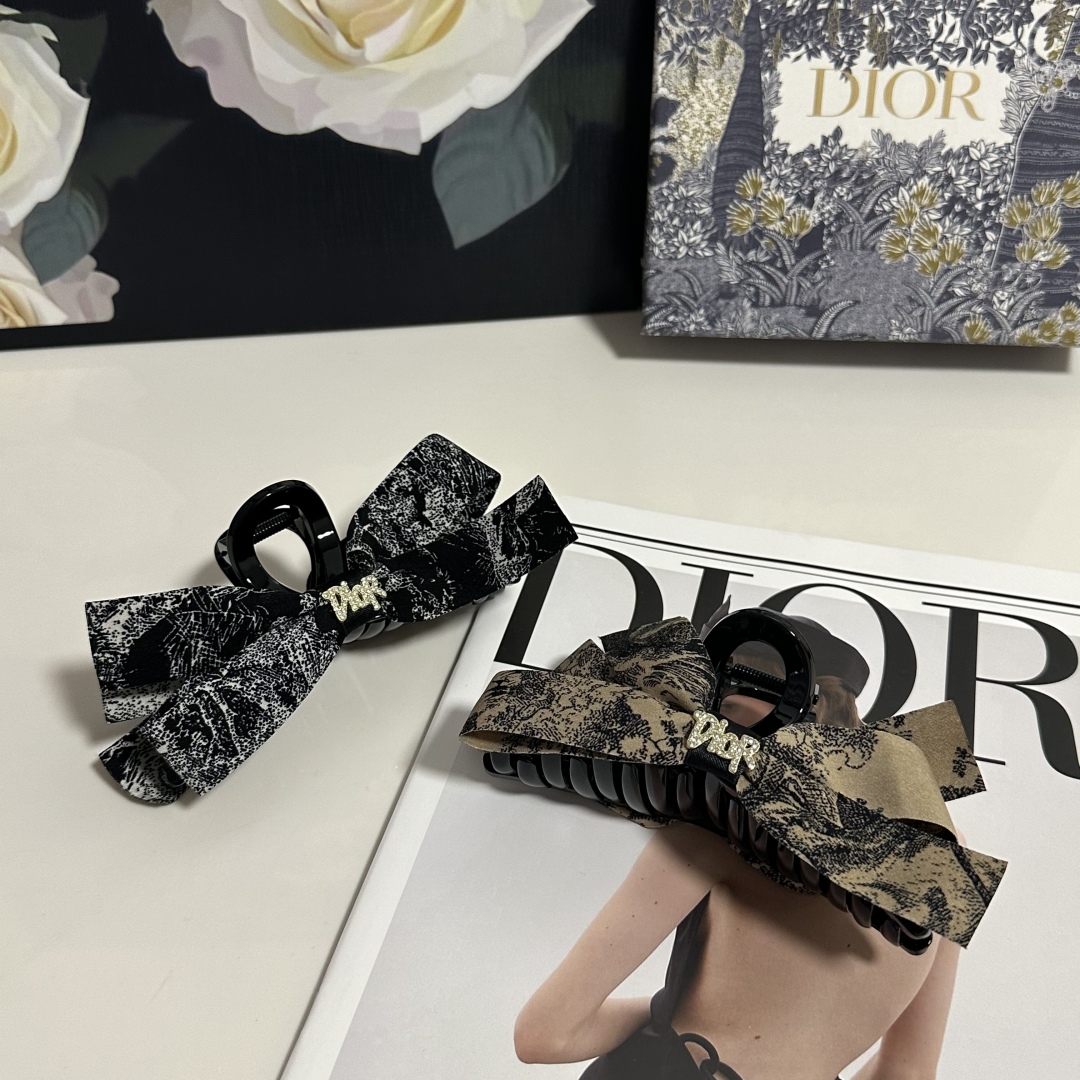Dior hair Barrettes/ hair clip/ hairpin