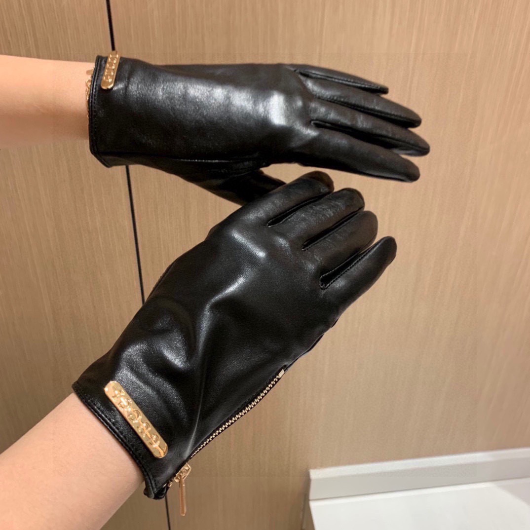 Gucci Gloves