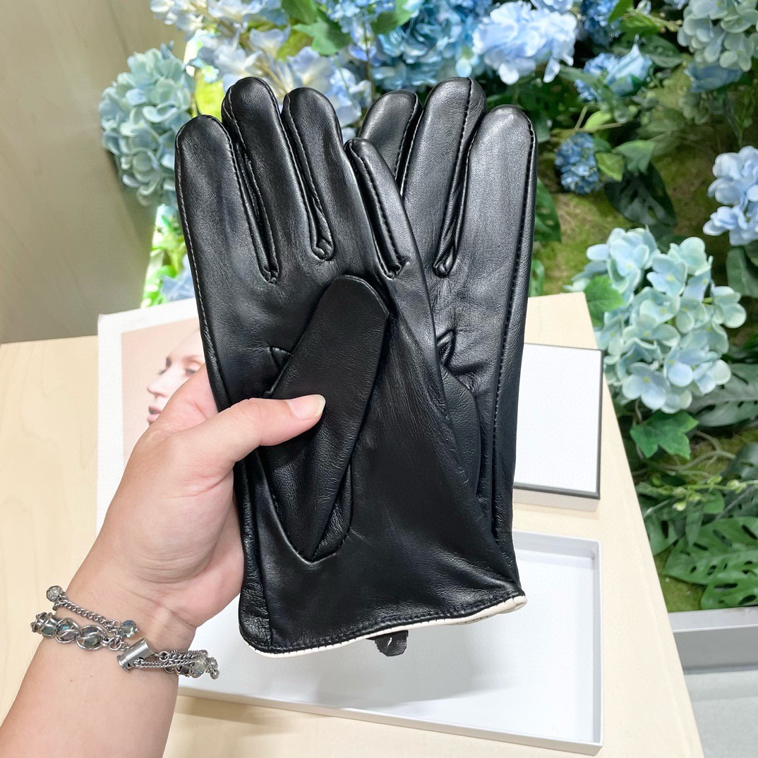 Chanel Gloves