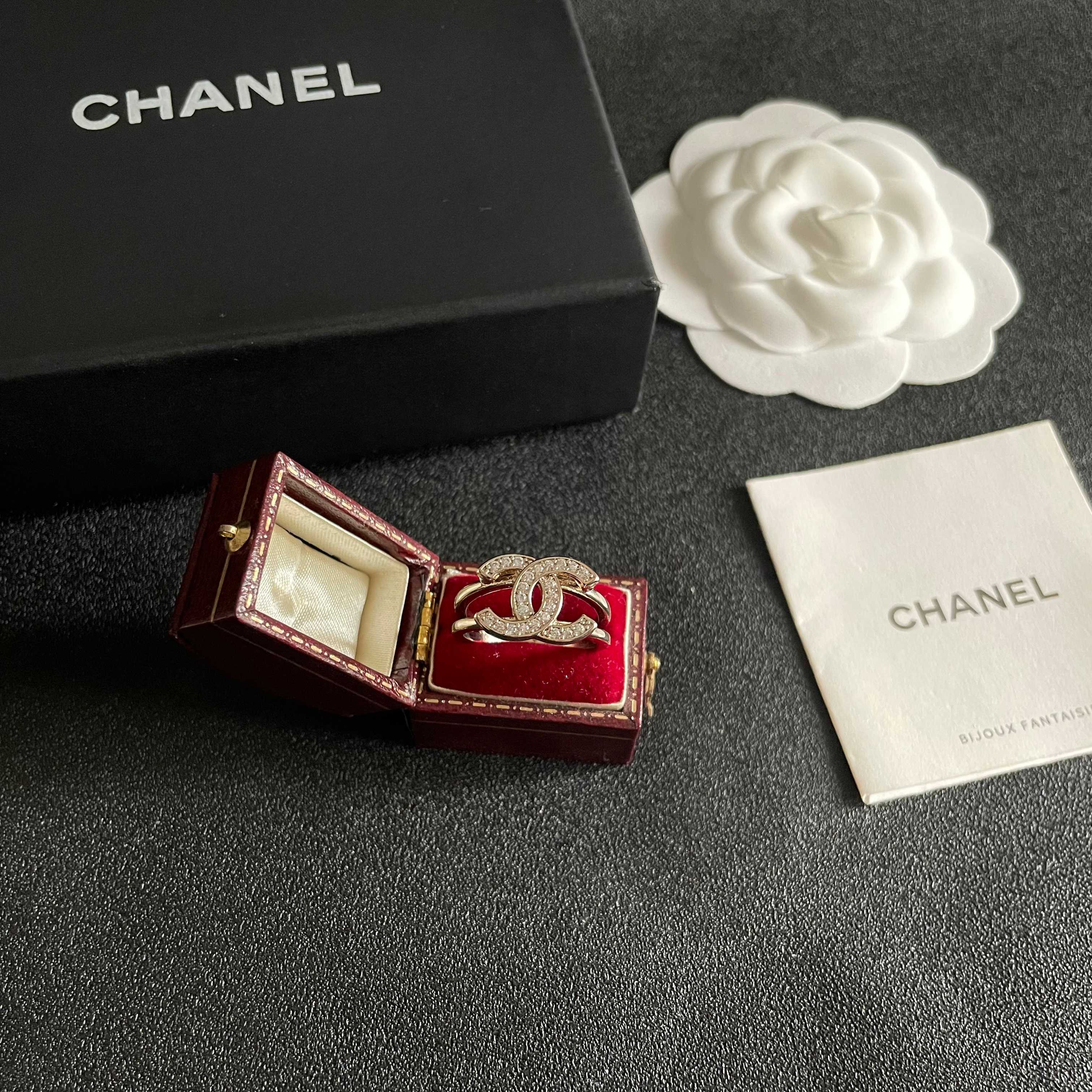 Chanel Ring