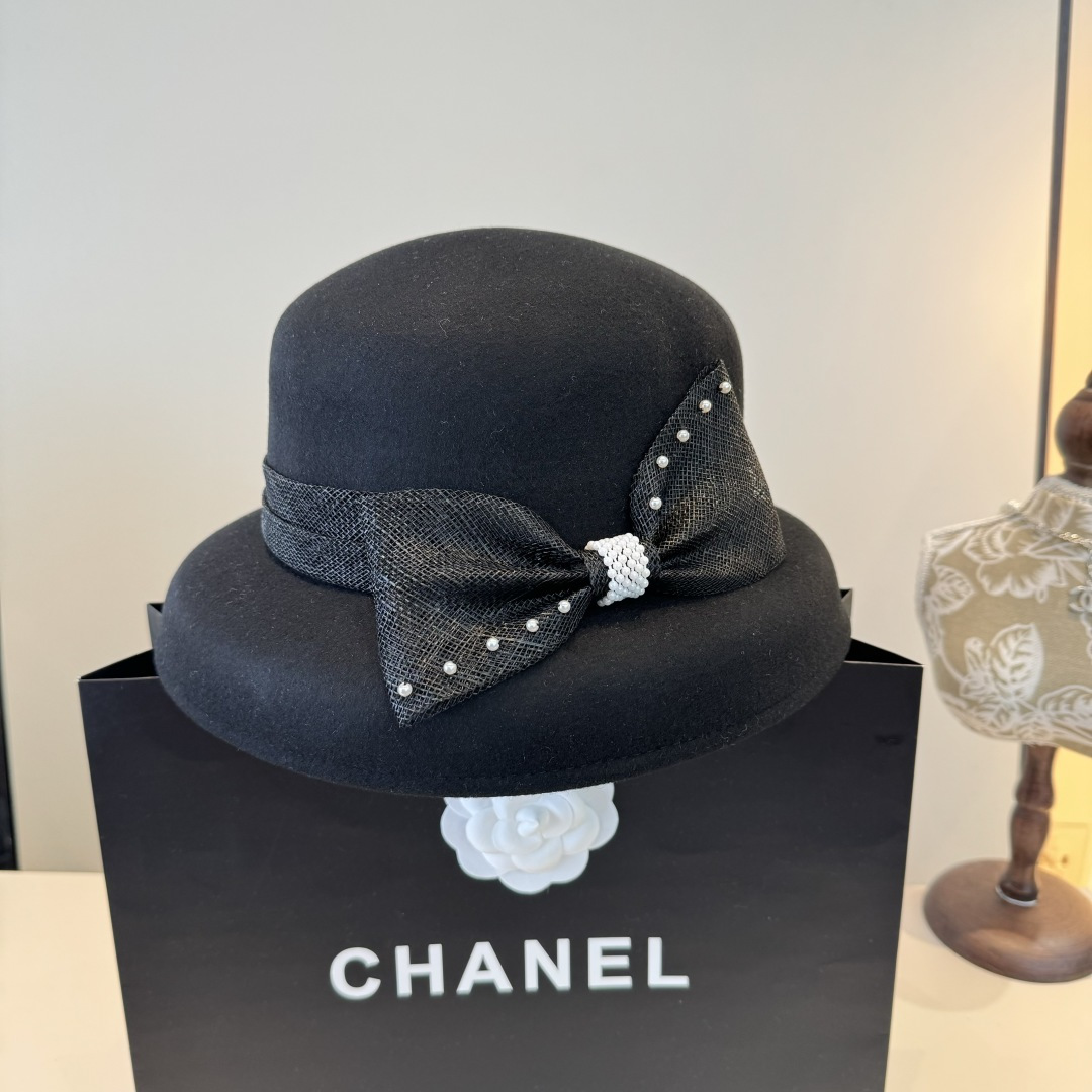 Miumiu Bucket Hat