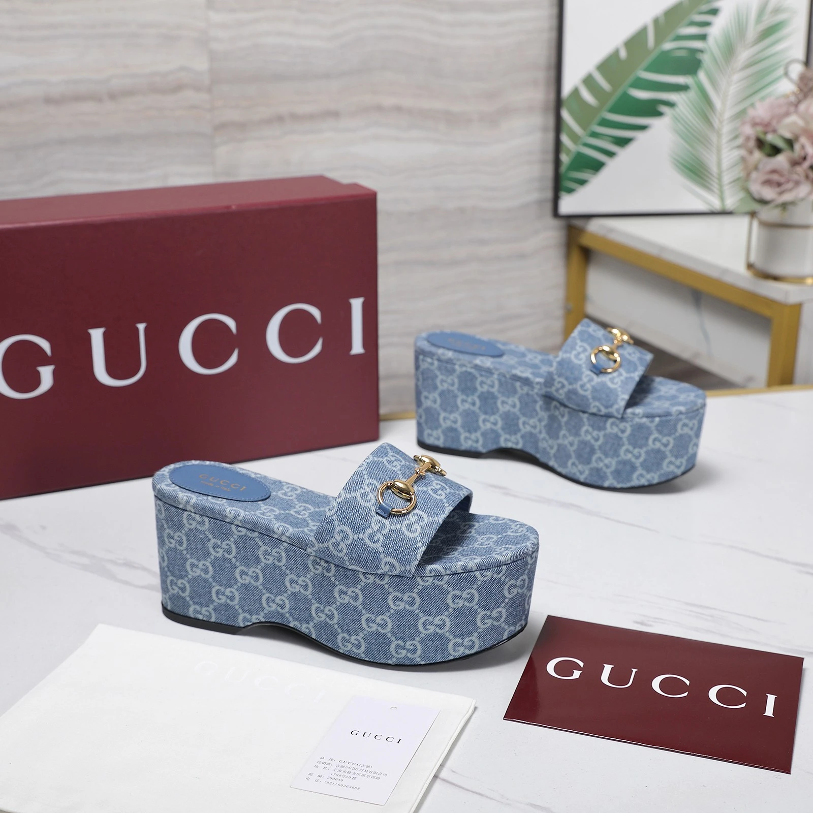 Gucci Slope Water Table Slippers