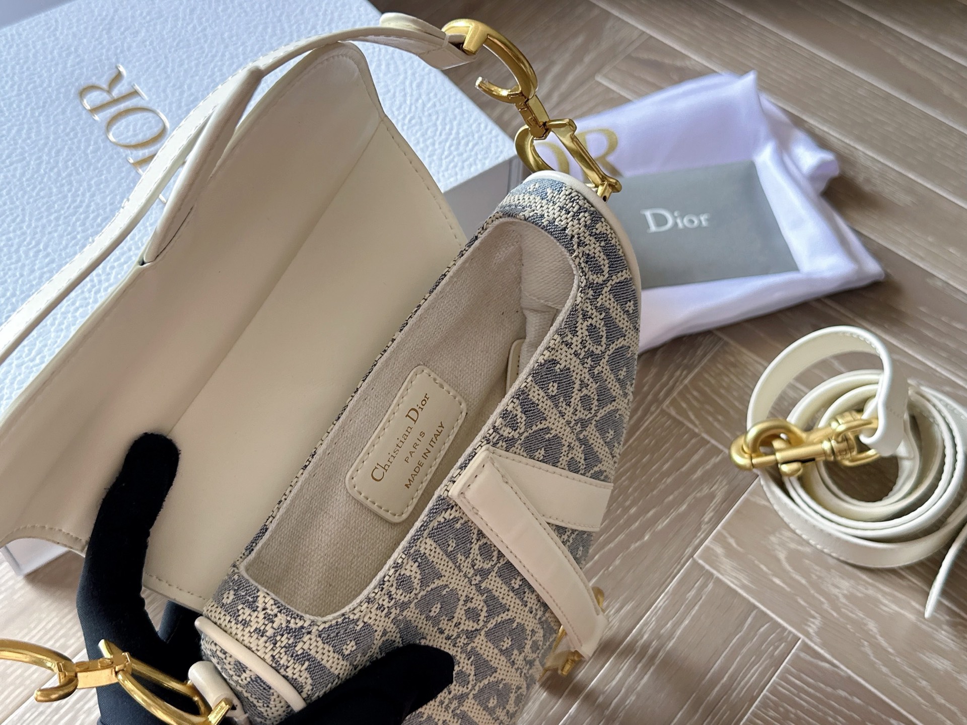 Dior Saddle Bag