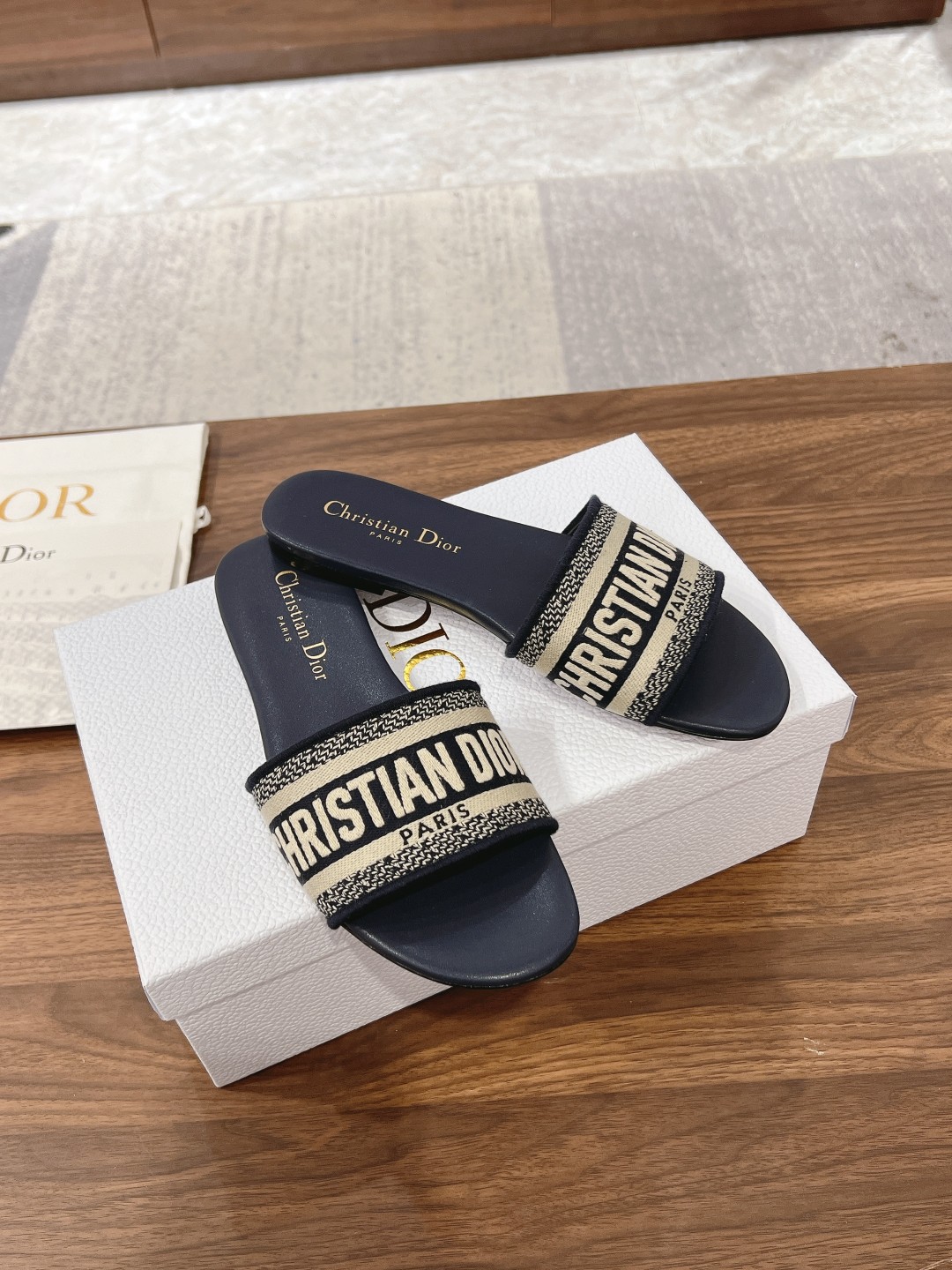 Dior Slippers