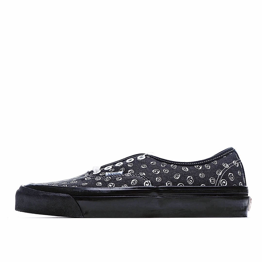 Vans Authentic Low-Top Sneakers