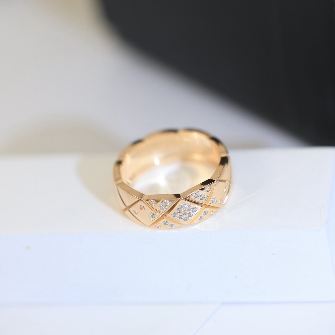 Chanel Ring